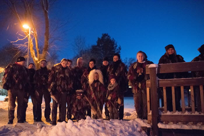 Maskenabstauben17-34