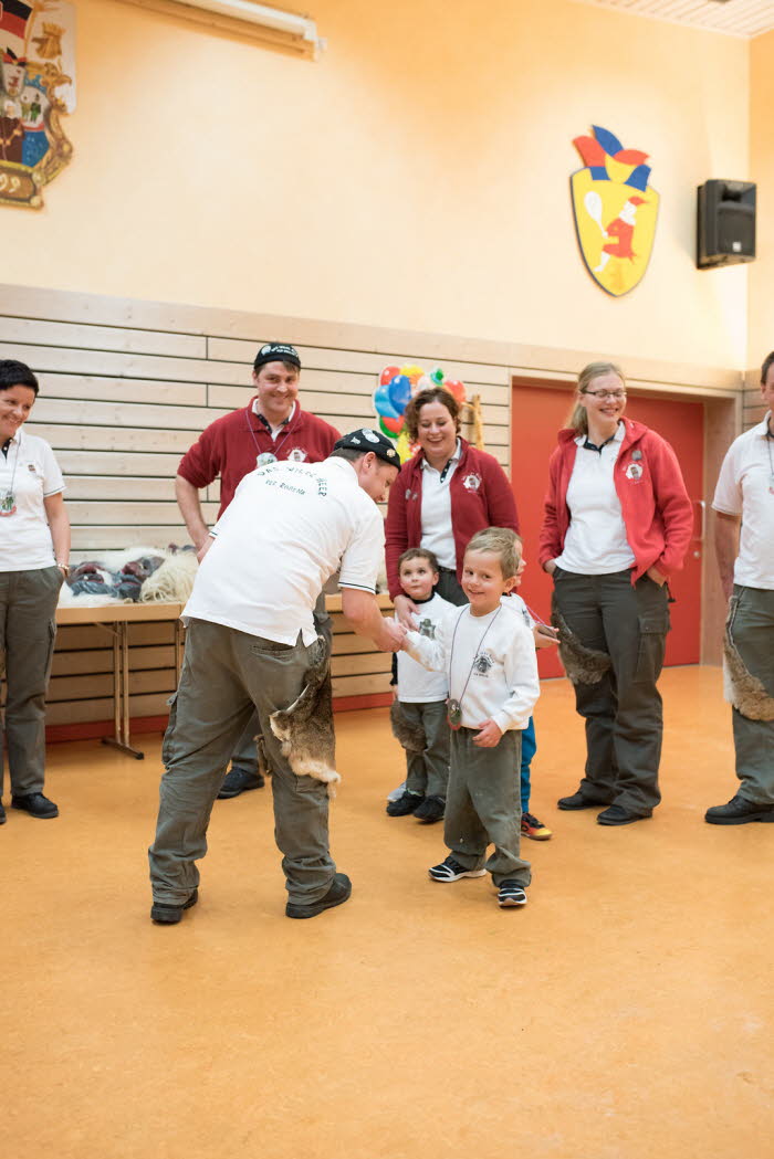 Maskenabstauben17-69